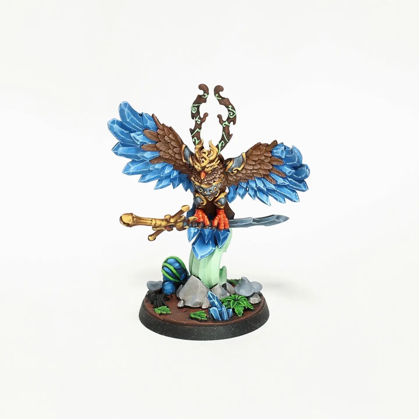 Egil the Wings of Winter by Signum #owl #dnd #dndminiatures #legendsofsignum #rpg #miniatures #mini #miniature #miniaturepainting #vallejho #signum #signumgames #sword #magic #blue #crystal #Wings #roleplayinggame